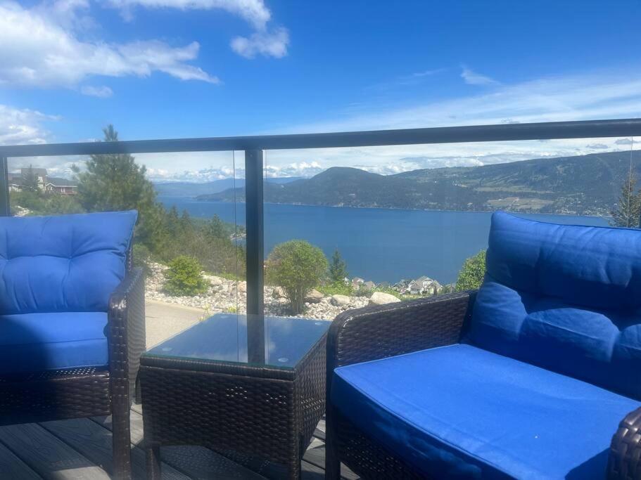 Jasmine Cottage Келоуна Экстерьер фото